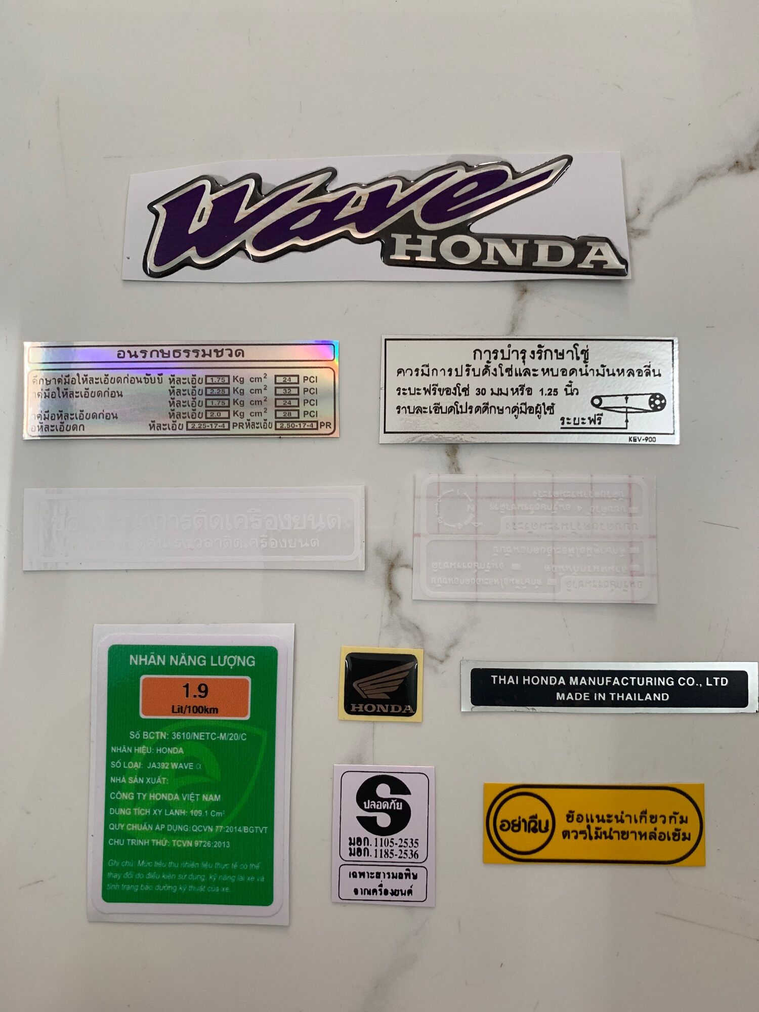 Trọn bộ tem thông số tem nổi dán mặt nạ Wave Thái 110 vip và tem nhãn dán năng lượng xe Wave alpha hàng nhập Thái Lan
