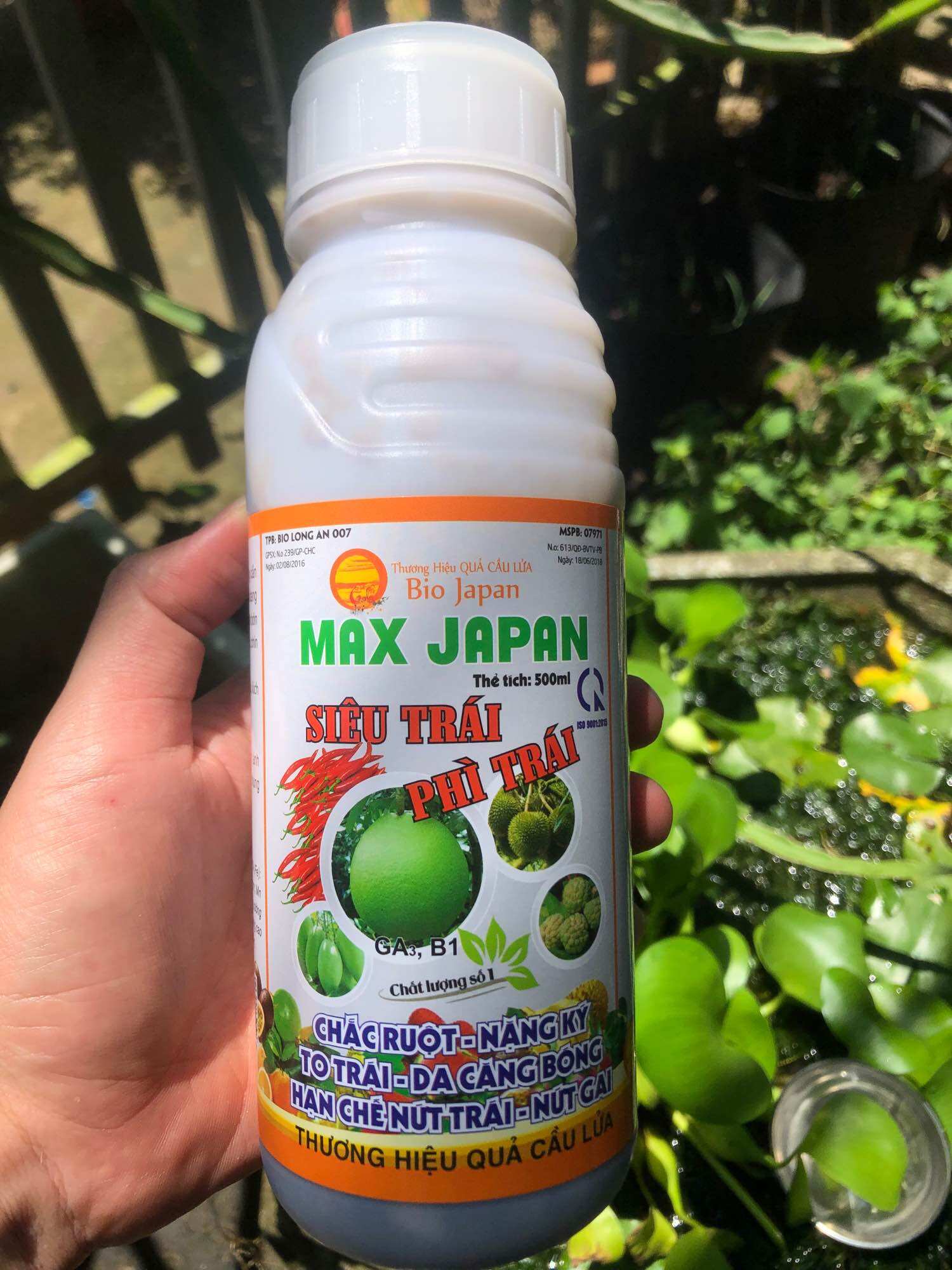 Phân bón lá Max Japan chai 500ml