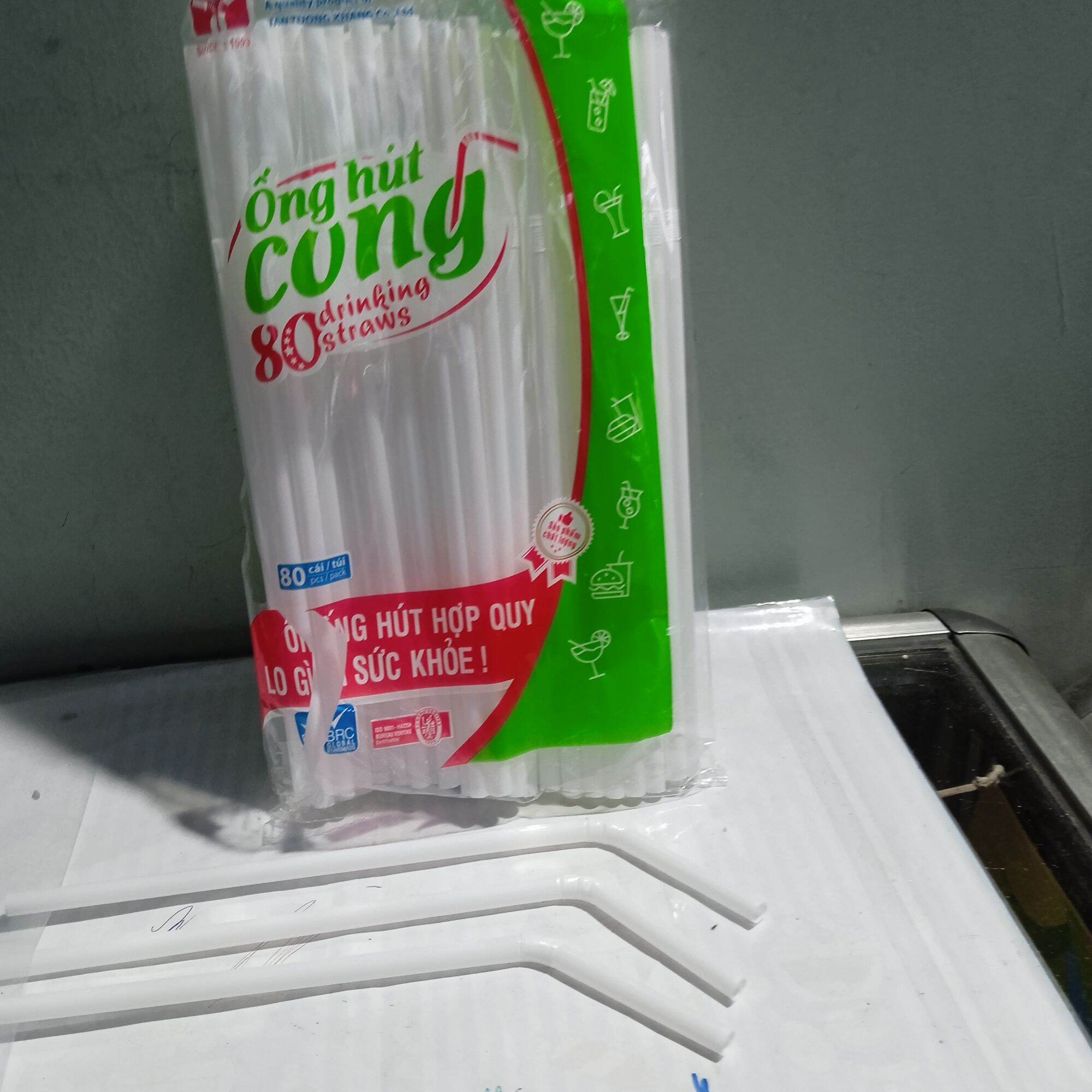 1 bịch ống hút cong