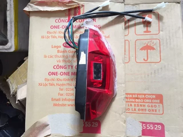 Đèn Hậu 133S Plus