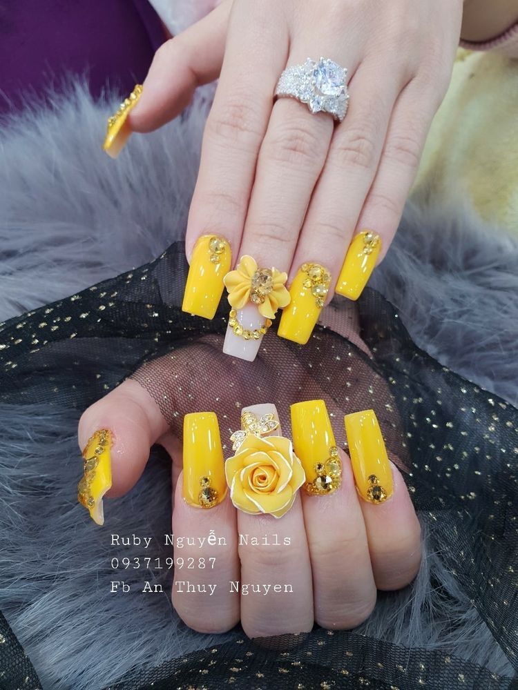 Móng tay thiết kế Nailbox bộ 24móng