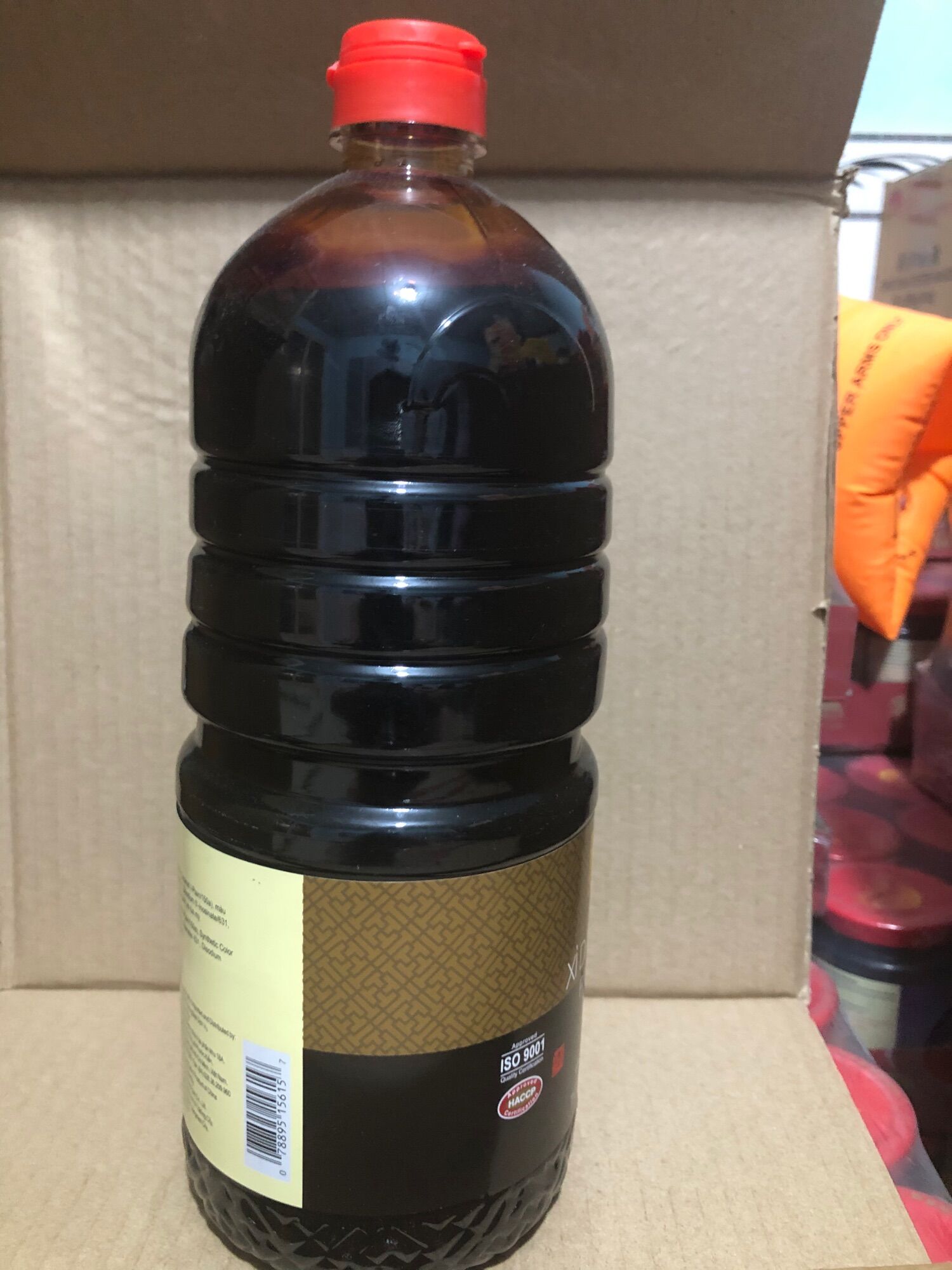 Xì dầu đặc biệt lee kum kee 1.75L