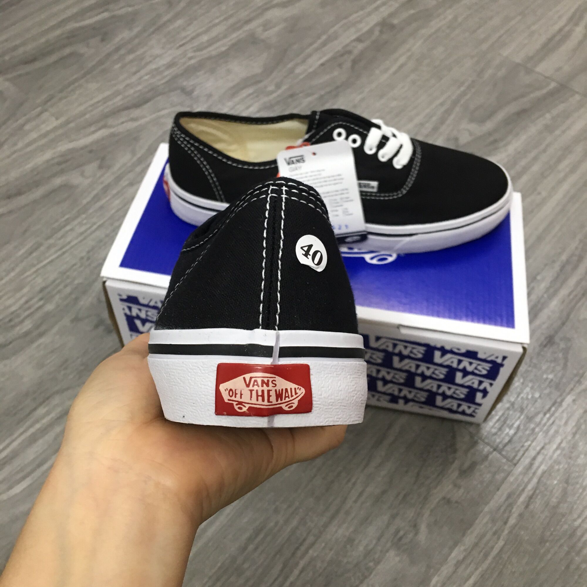 Giày vans classic đen trắng size 36->43 NAM NỮ