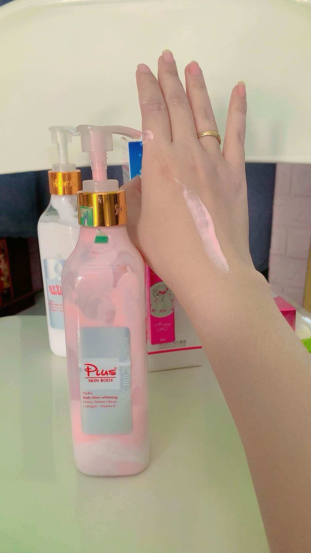 Kem body Sắc Hương Pluss phiên bản kích trắng x3 lần 250ml “Tặng nước hoa”