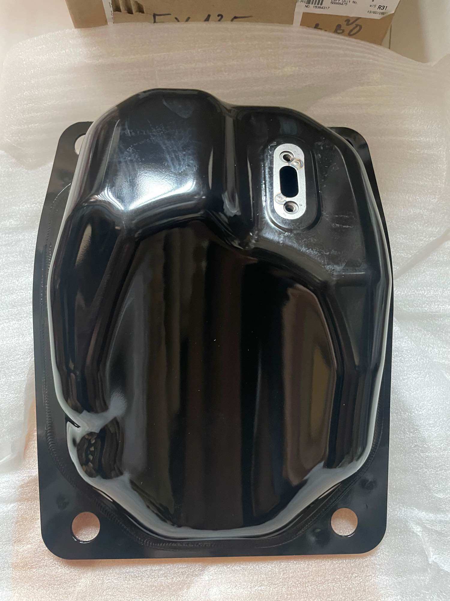 Thùng xăng exciter 135 chính hãng Yamaha