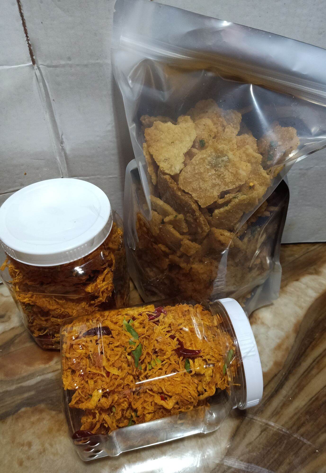 COMBO 1KG KHÔ GÀ LÁ CHANH 1KG CƠM CHÁY BỂ