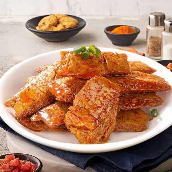 1 hộp thịt cay BBQ thơm ngon 20 gói