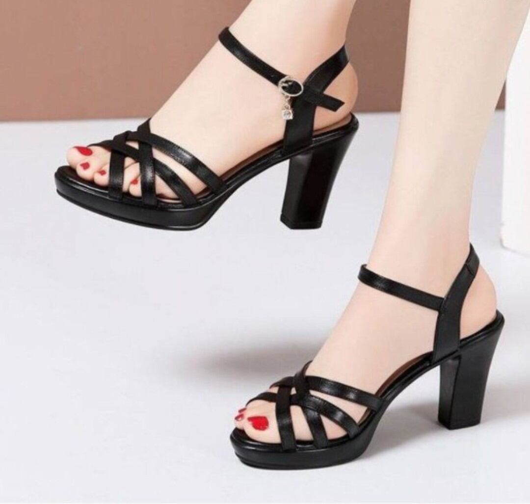 Giày sandan gót vuông quai đan  GPSHOP ms03