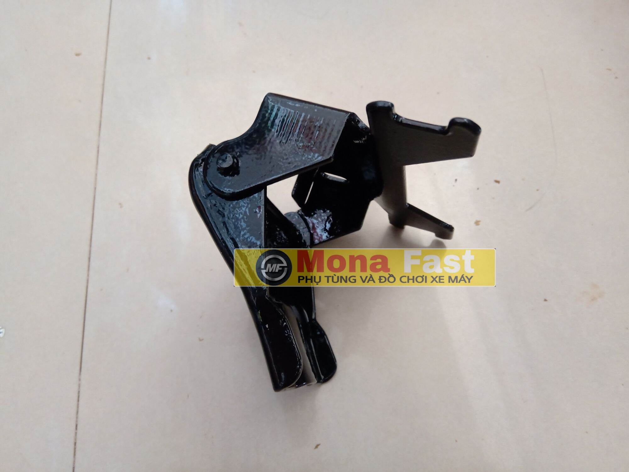 Pat yên trước xe Wave nhỏ (bản lề yên wave 2004)