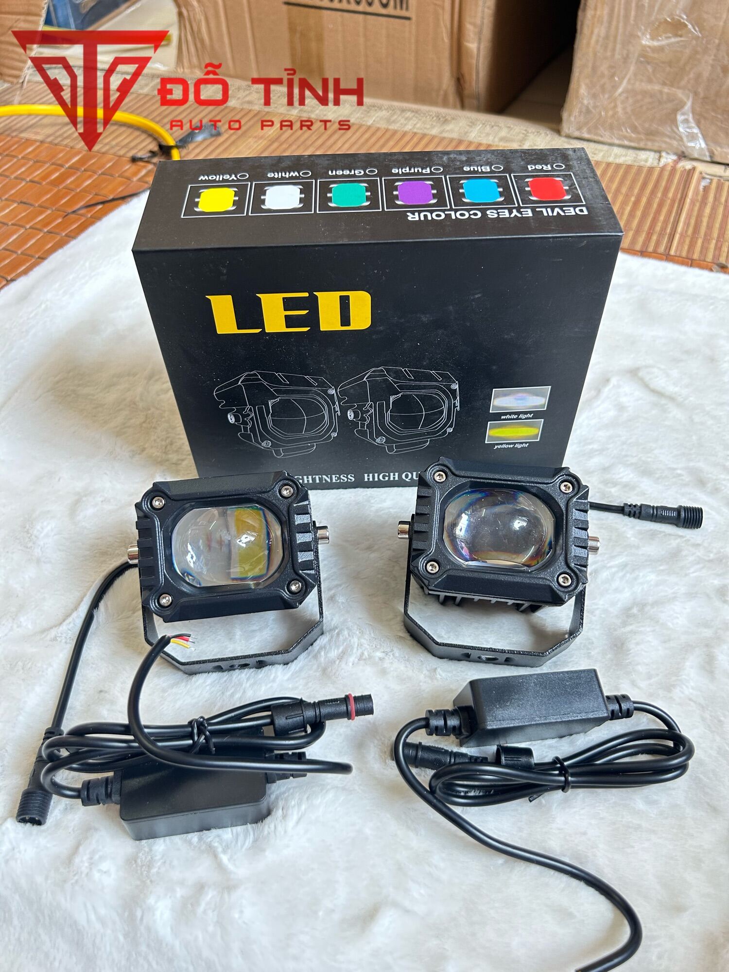 Đèn led bi trợ sáng ô tô, xe máy 3 chế độ. Led bi mắt vuông XT-20