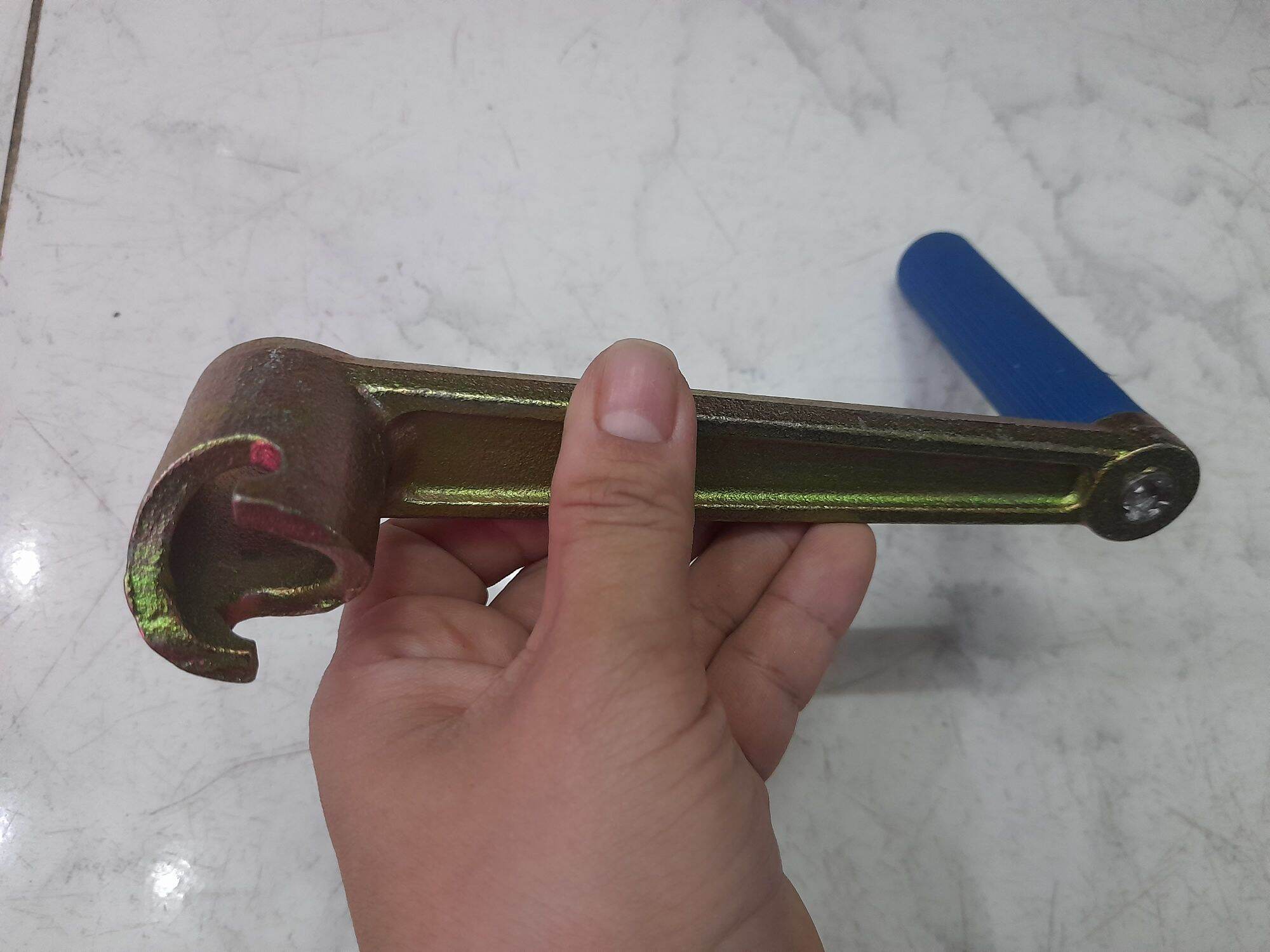 Tay quay máy nổ D6/D15/d24 máy dầu D6/D15/D24