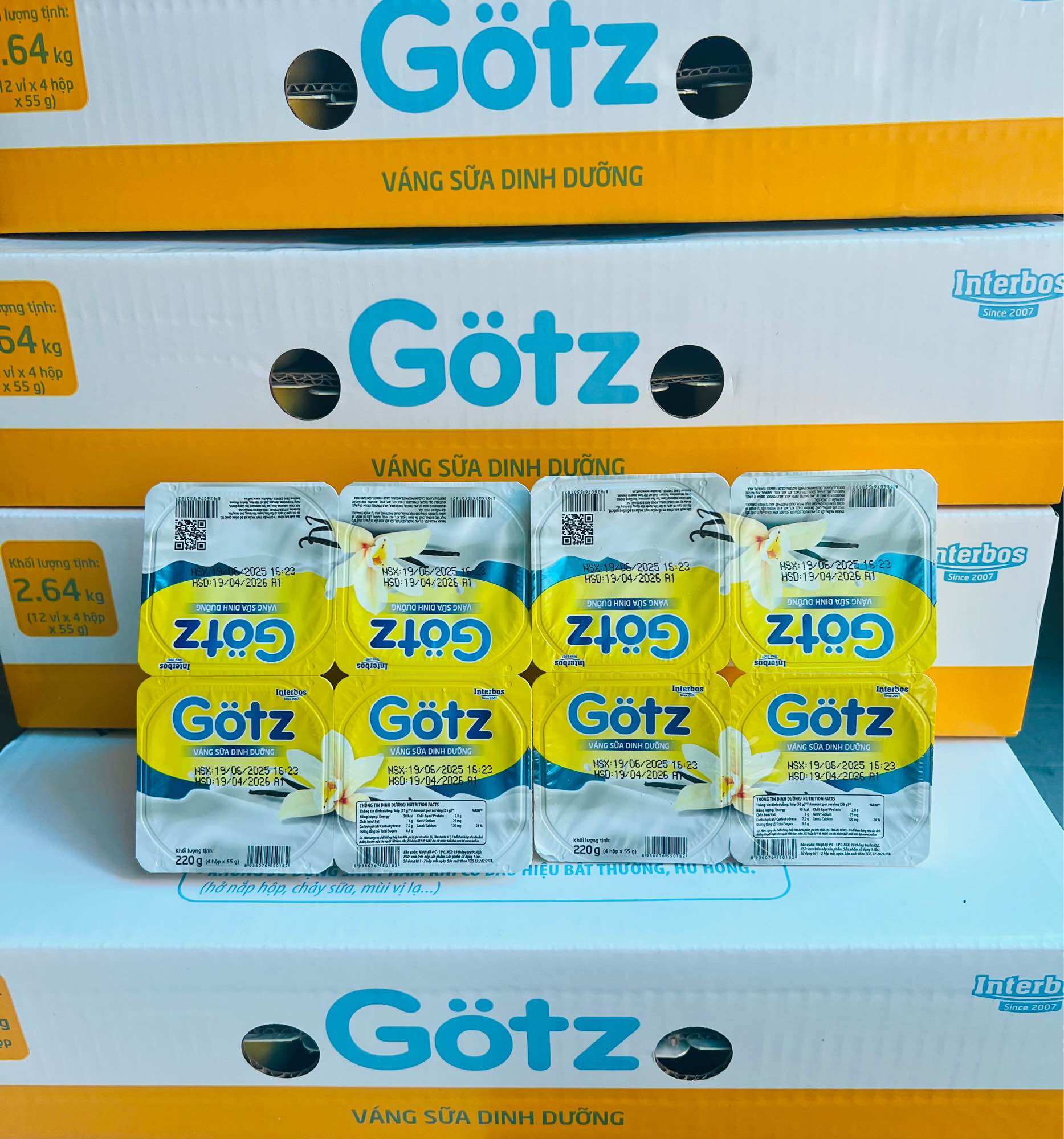 Thùng 48 hộp váng sữa Gotz (date T9/2026)