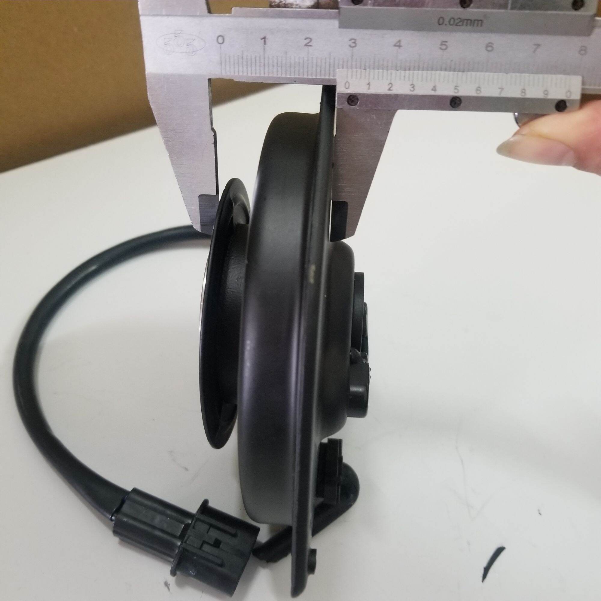 Motor quạt dàn nóng Denso 12v. 7121