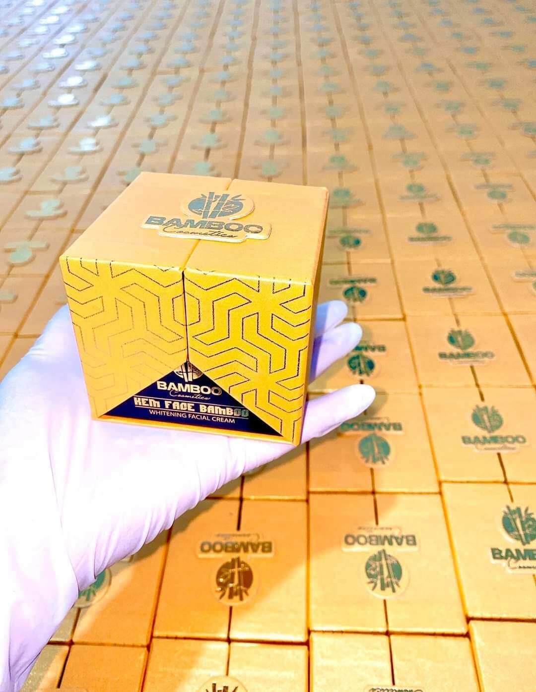 SỈ 10 HỘP KEM FACE BAMBOO