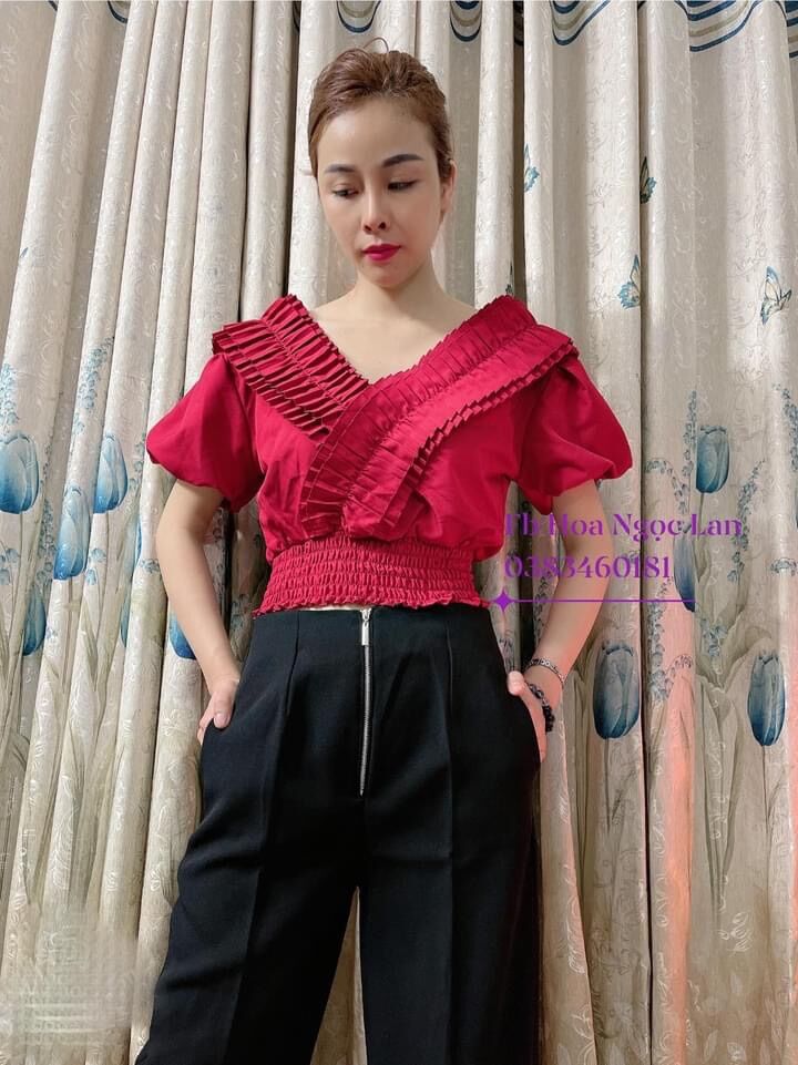 Áo kiểu nữ xếp ly sang chảnh mới nhất 2022, chất vải kate Nhật , phom từ 40-60 ký vừa,chính tay fb Hoa Ngọc Lan quay và chụp thật nhé. Sỉ ib sl nhé
