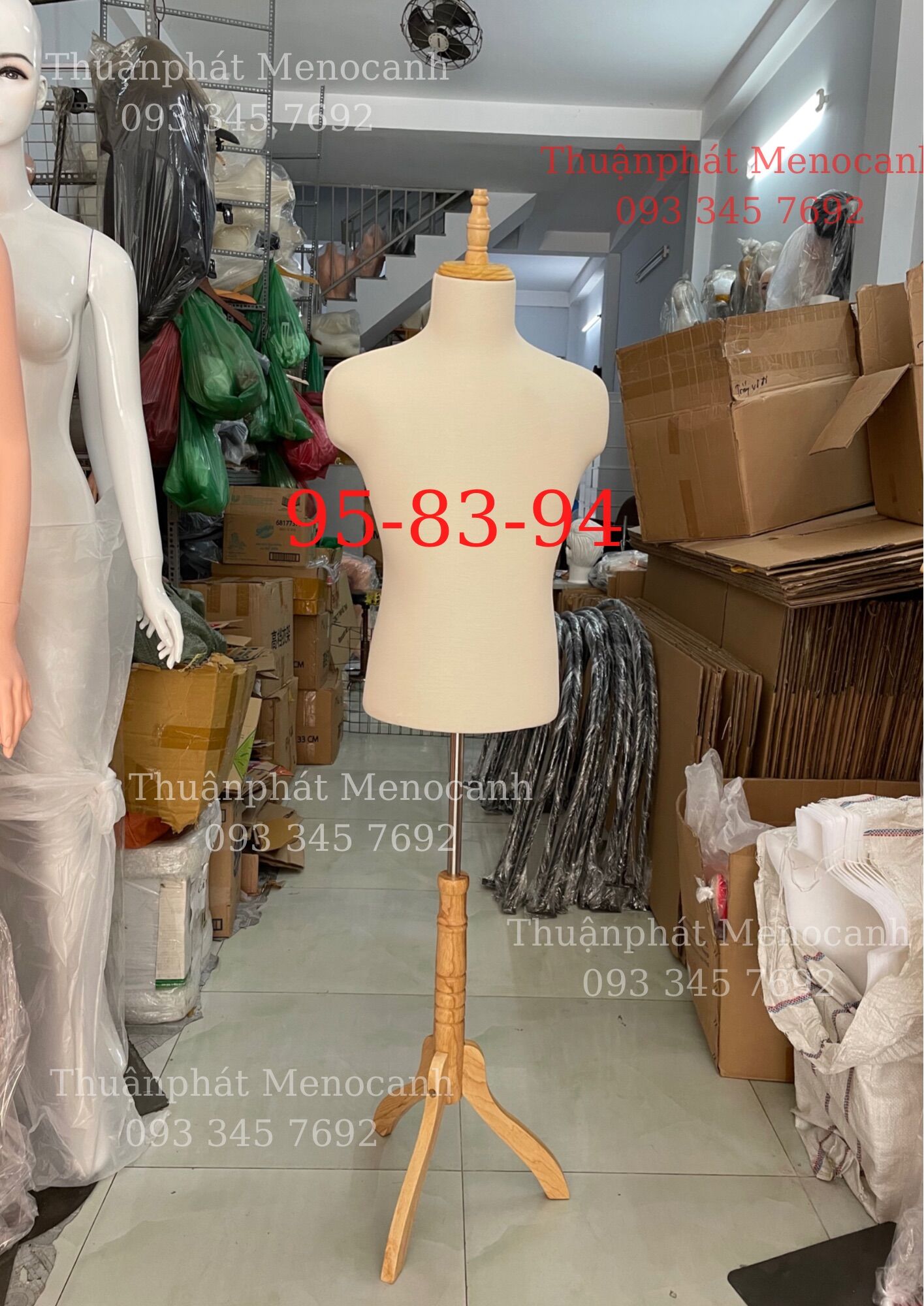 Combo manocanh nam nữ chân gỗ