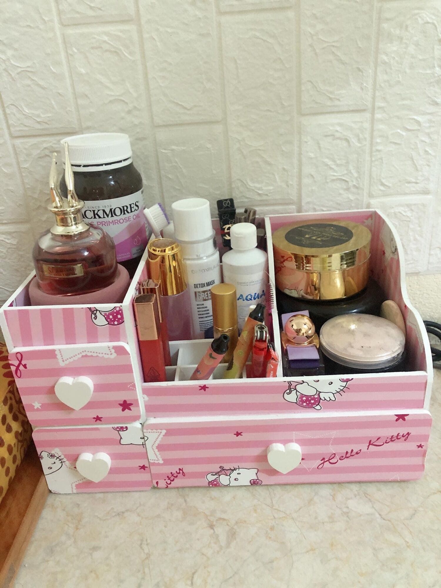 KỆ MỸ PHẨM 3 NGĂN XÉO MÈO KITTY