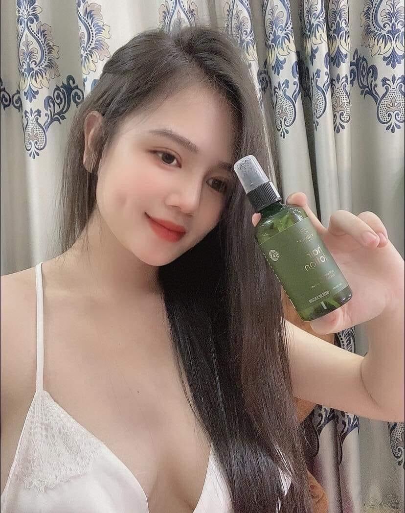 TINH DẦU XỊT BƯỞI DƯỠNG MỌC TÓC PHỤC HỒI TÓC HƯ TỔN