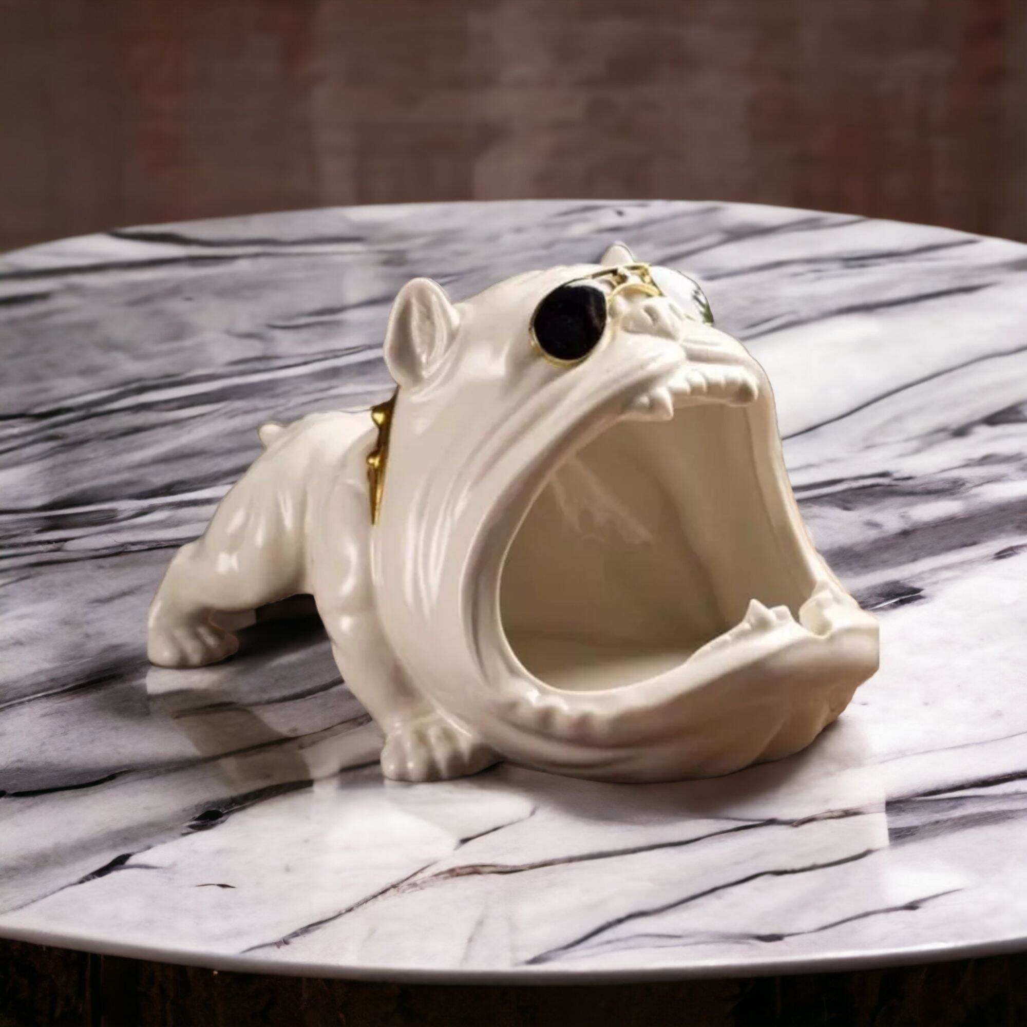 Gạt tàn thuốc láGạt tàn hình chó Pitpull ngầu dùng làm đồ trang trí đựng đồ đựng trầm hương.