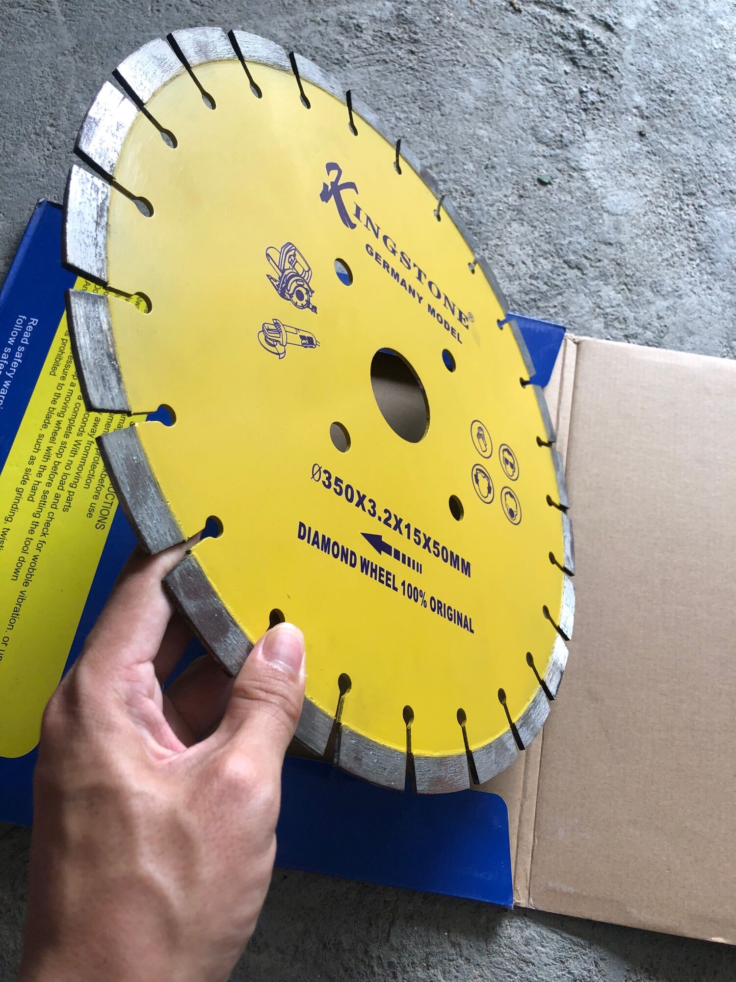 LƯỠI CƯA CẮT BÊ TÔNG KINGTONE MADE IN GERMANY