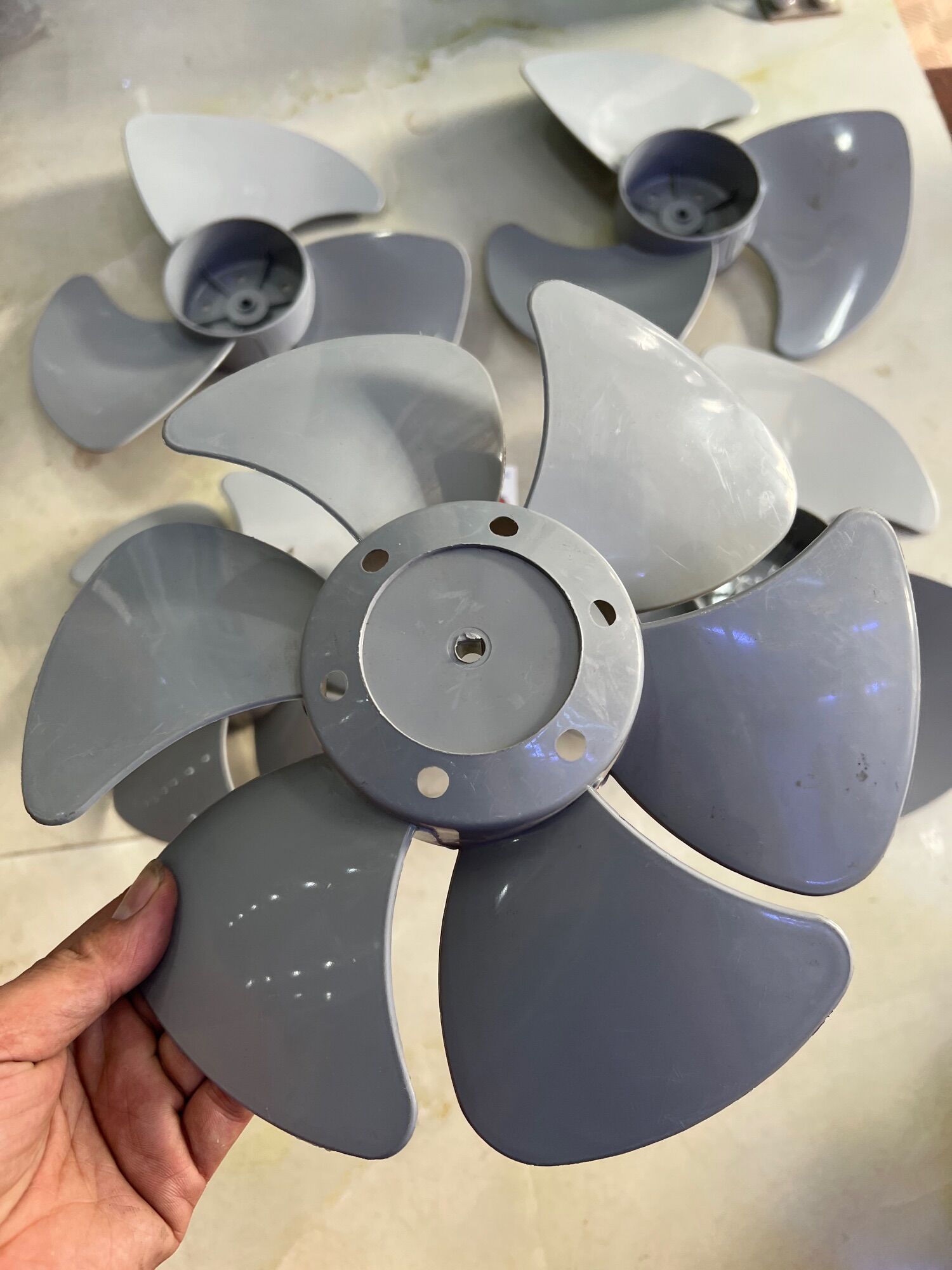 Cánh quạt hộp , quạt tản 300 và 350mm