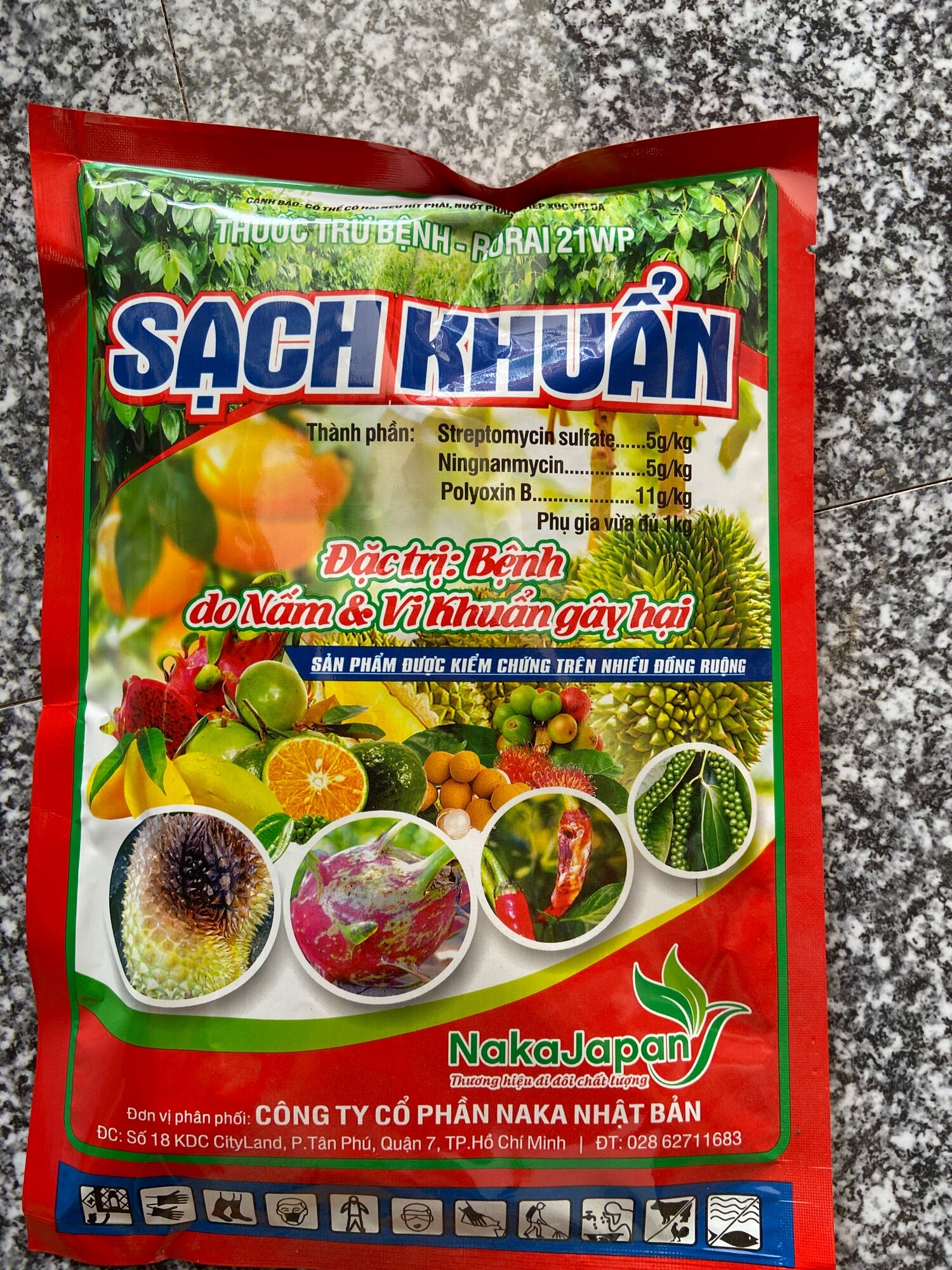 Sạch khuẩn -250gr. Phòng trừ nấm bệnh, vi khuẩn, vi rút, chay lá, héo xanh, thối trai trên cac loai cây trồng. 250gr dùng cho 200 lít nước