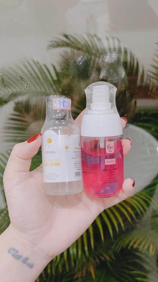 Nước Xịt Khoáng Vùng Kính Giúp Cô Bé Thoáng Mát Sạch Sẽ Thơm+ Quà Tặng