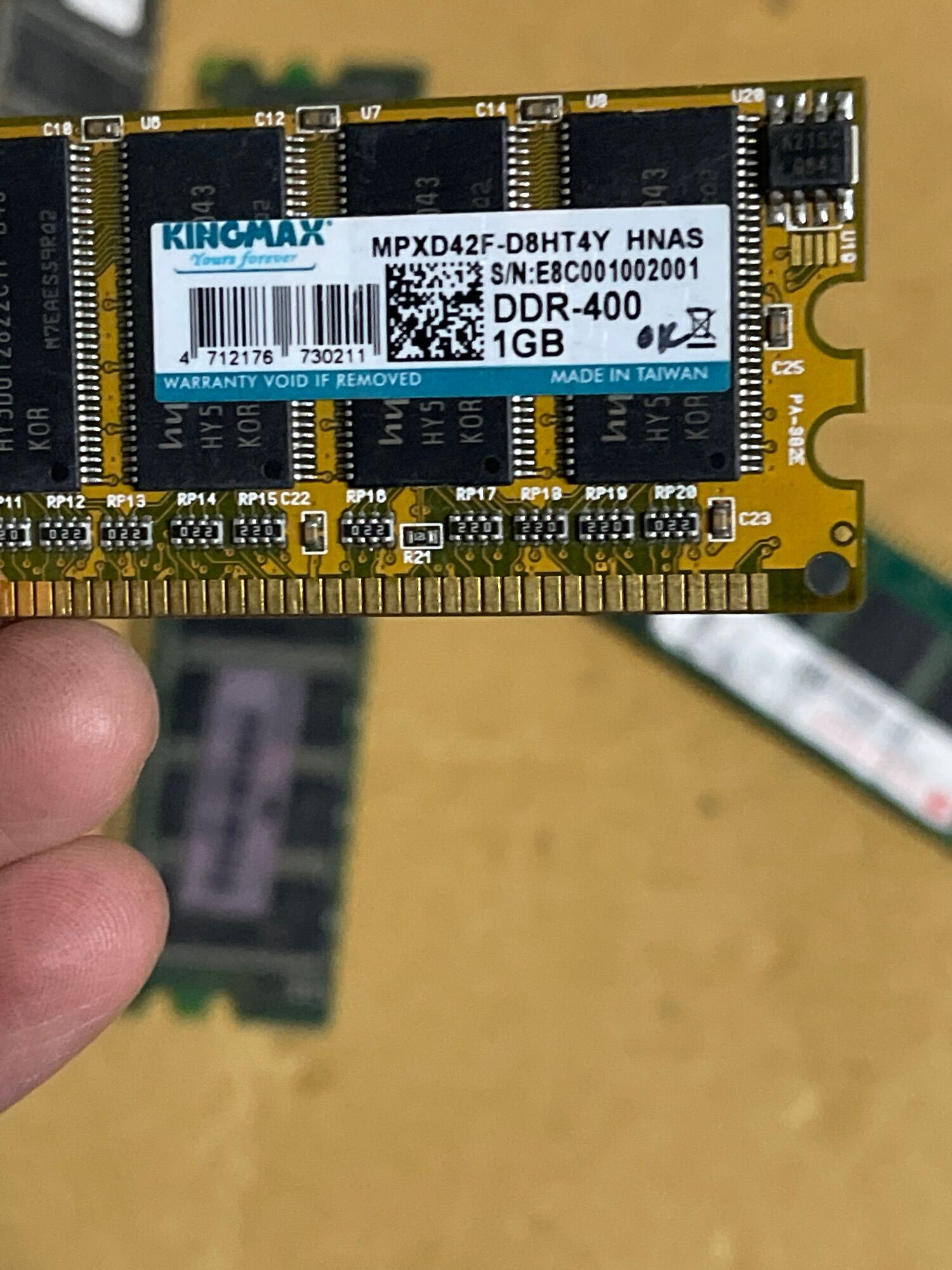 DDR desktop computer 1GB bus 333 / 400 Ram