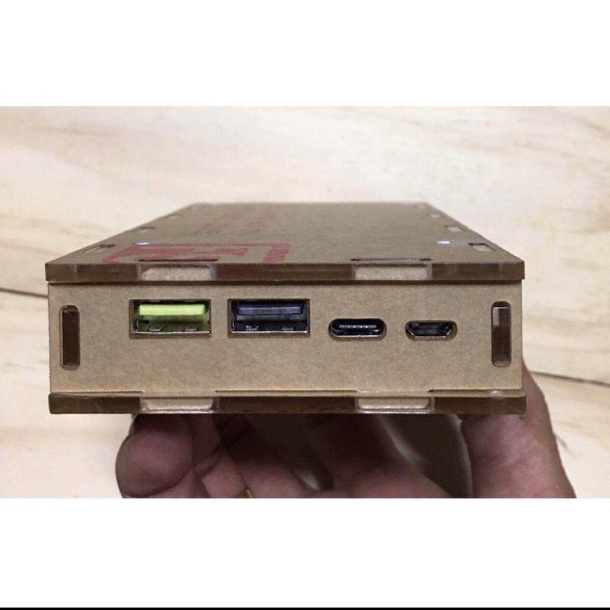 Box mica 6 cell sạc dự phòng không mạch