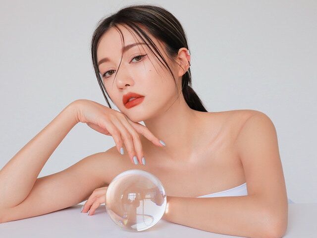Son SOFT MATTE LIPSTICK GIVING PLEASURE(cam đỏ) , CHILL MOVE