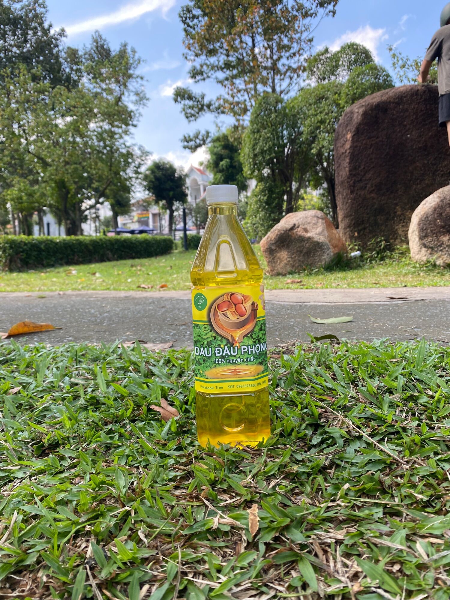 Dầu đậu phộng nguyên chất 1L