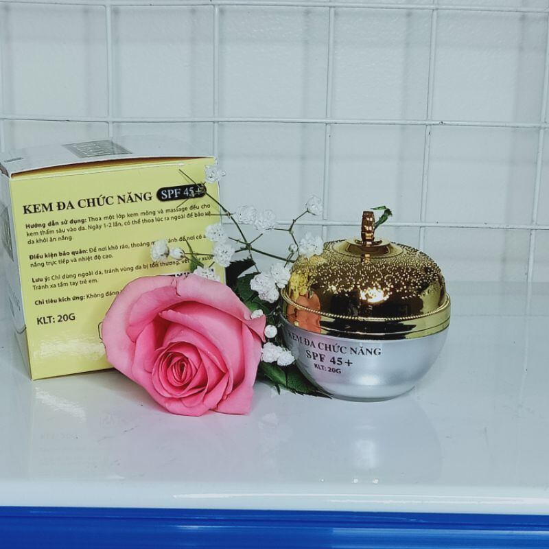 Kem Dưỡng Da Đa Chức Năng SPF 45+