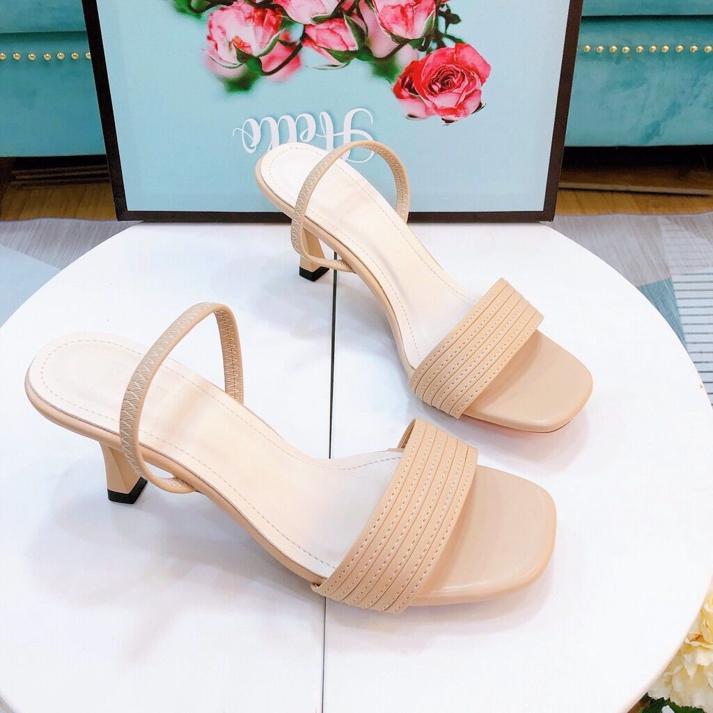 Dép nữ , quoai ngang 5p