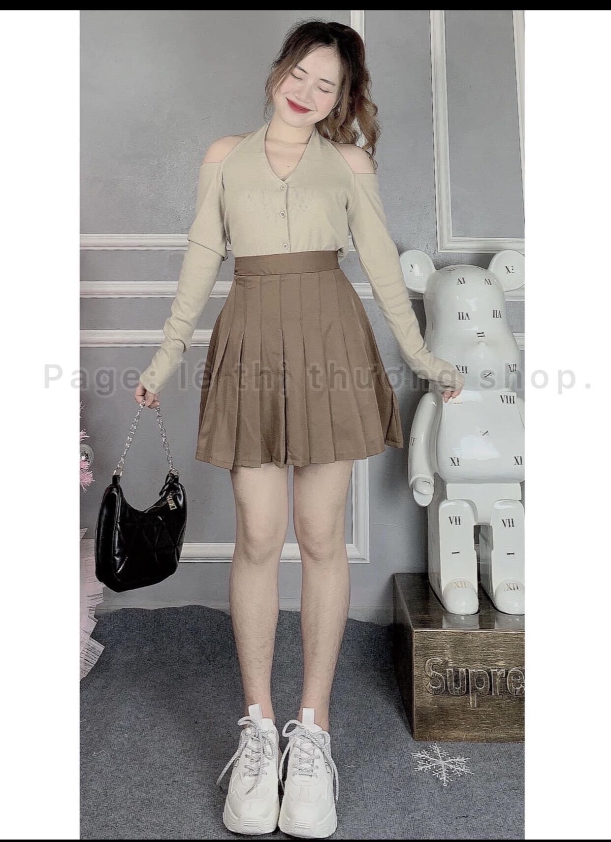 Set váy tennis + Áo chocker tay dài gài nút