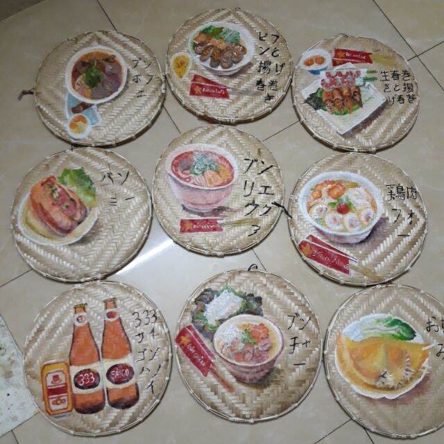 Mẹt tre vẽ món ăn trang trí