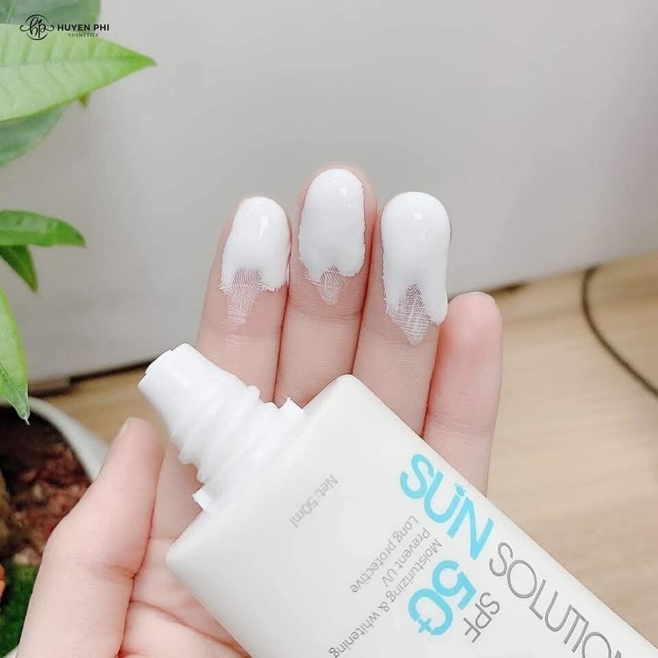 Kem chống nắng Morena Huyền Phi chính hãng - Chống tia UV Siêu Đỉnh, Dưỡng da, Nâng Tone 24h