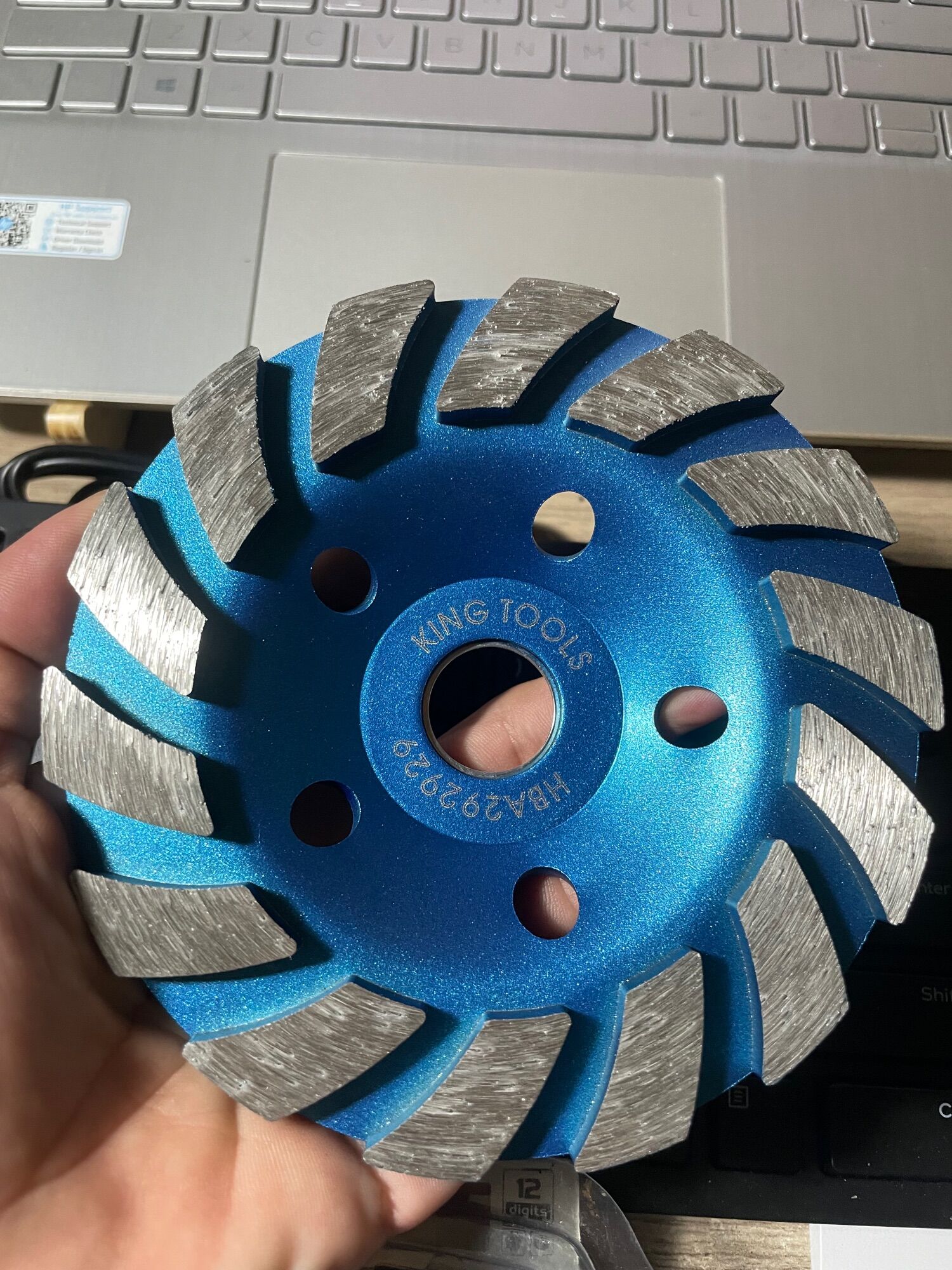Chén mài bê tông king tools 125mm