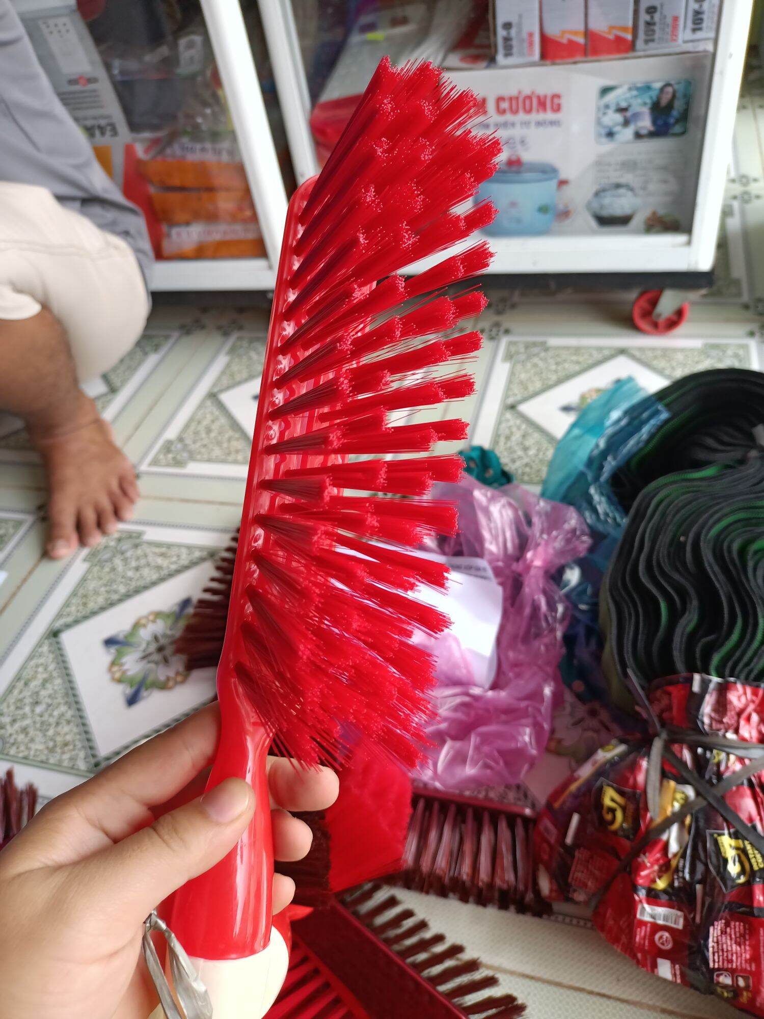 bàn chải chà sàn có tay cầm, cây rửa xe
