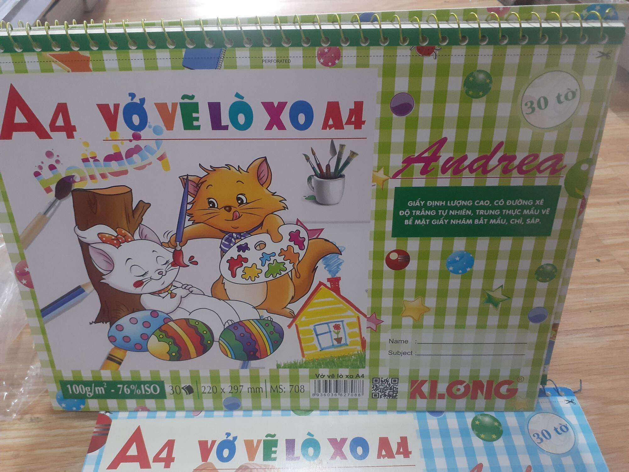 Vở vẽ lò xo a4 giấy vàng