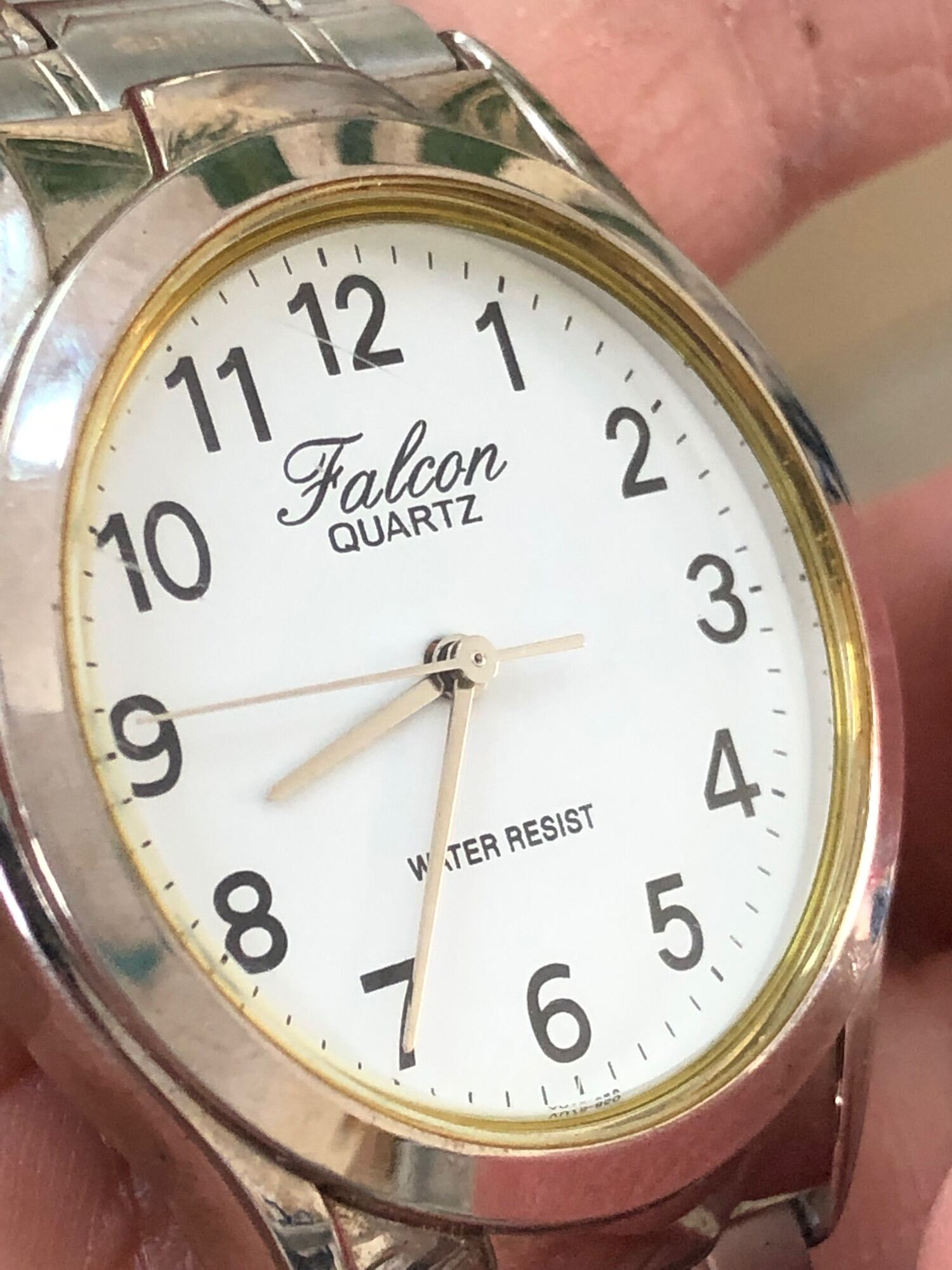 Đồng hồ nam hiệu falcon QQ size mặt bé 33mm