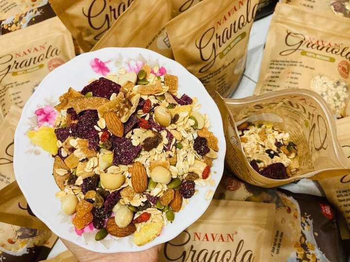 NGŨ CỐC ĂN KIÊNG GRANOLA NAVAN