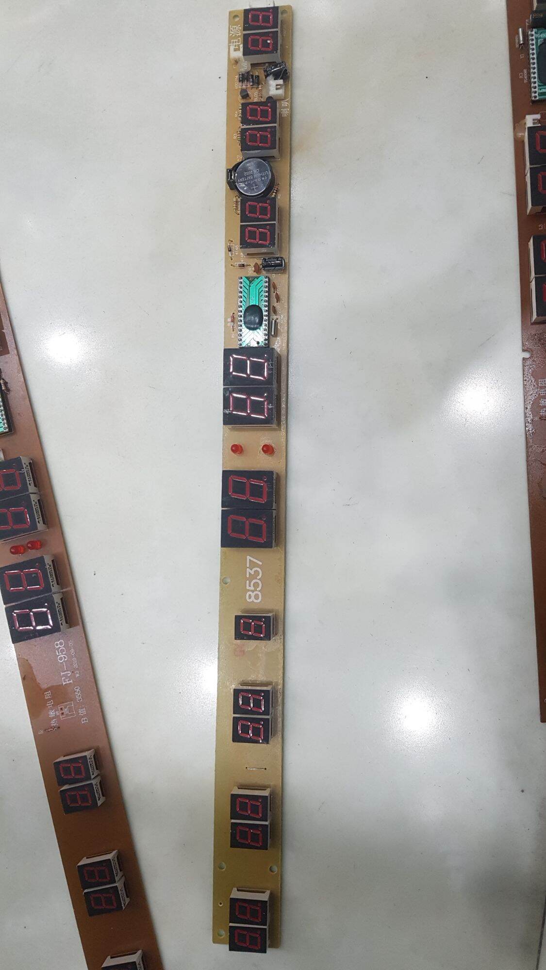 Bảng mạch đồng hồ lịch vạn niên