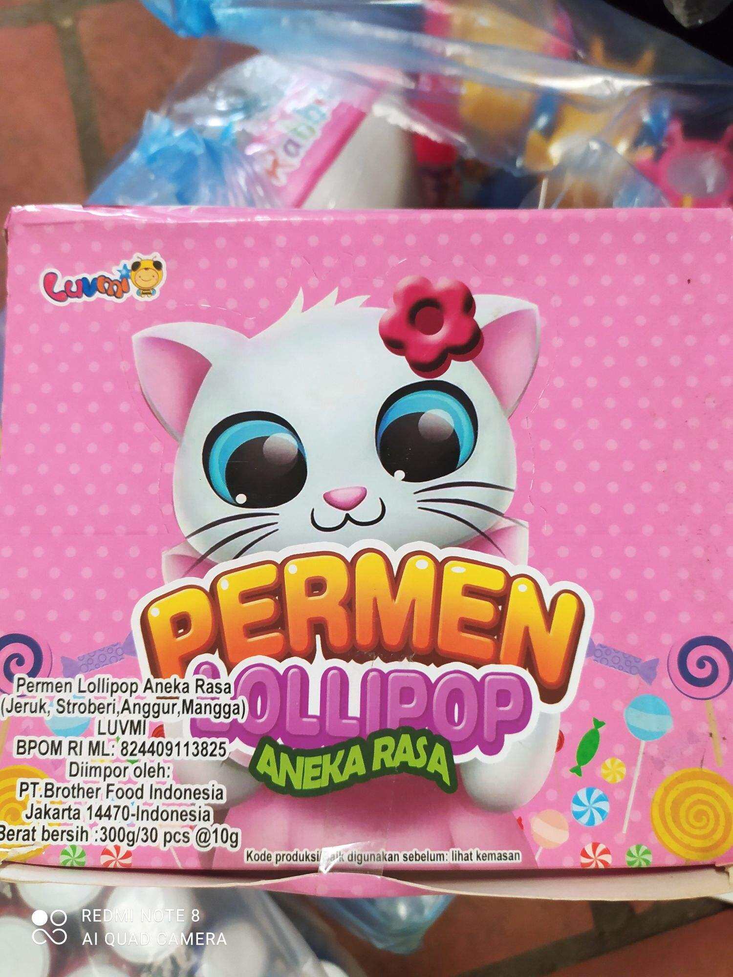 Hộp 30 chiếc kẹo mút phát sáng hình mèo đáng yêu