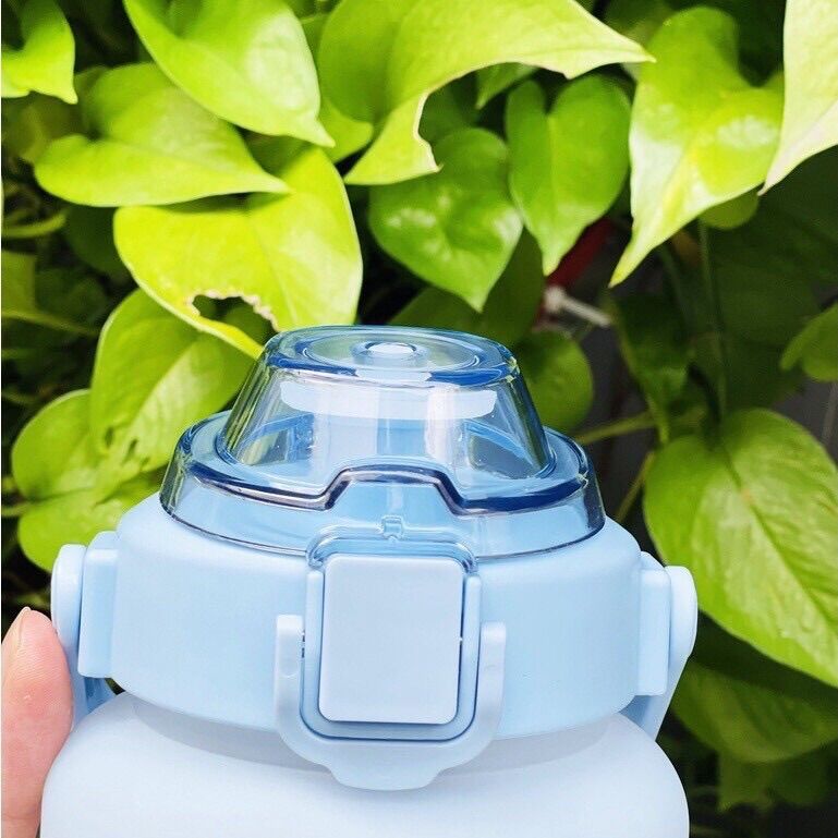 BÌNH ĐỰNG NƯỚC CHIA VẠCH 2 LÍT LOCK