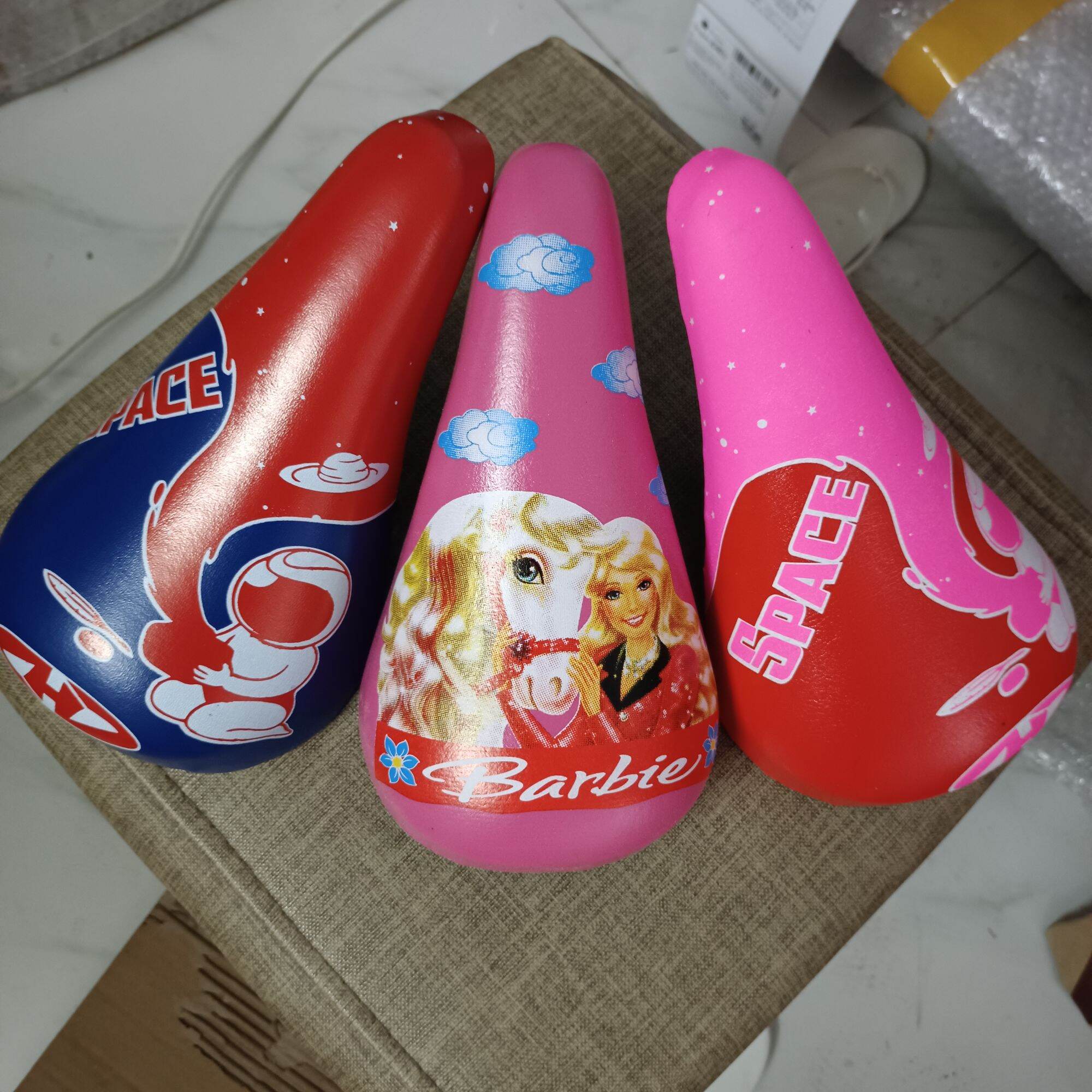 Yên xe đạp trẻ em  đủ màu xanh, đỏ, hồng giá sale rẻ