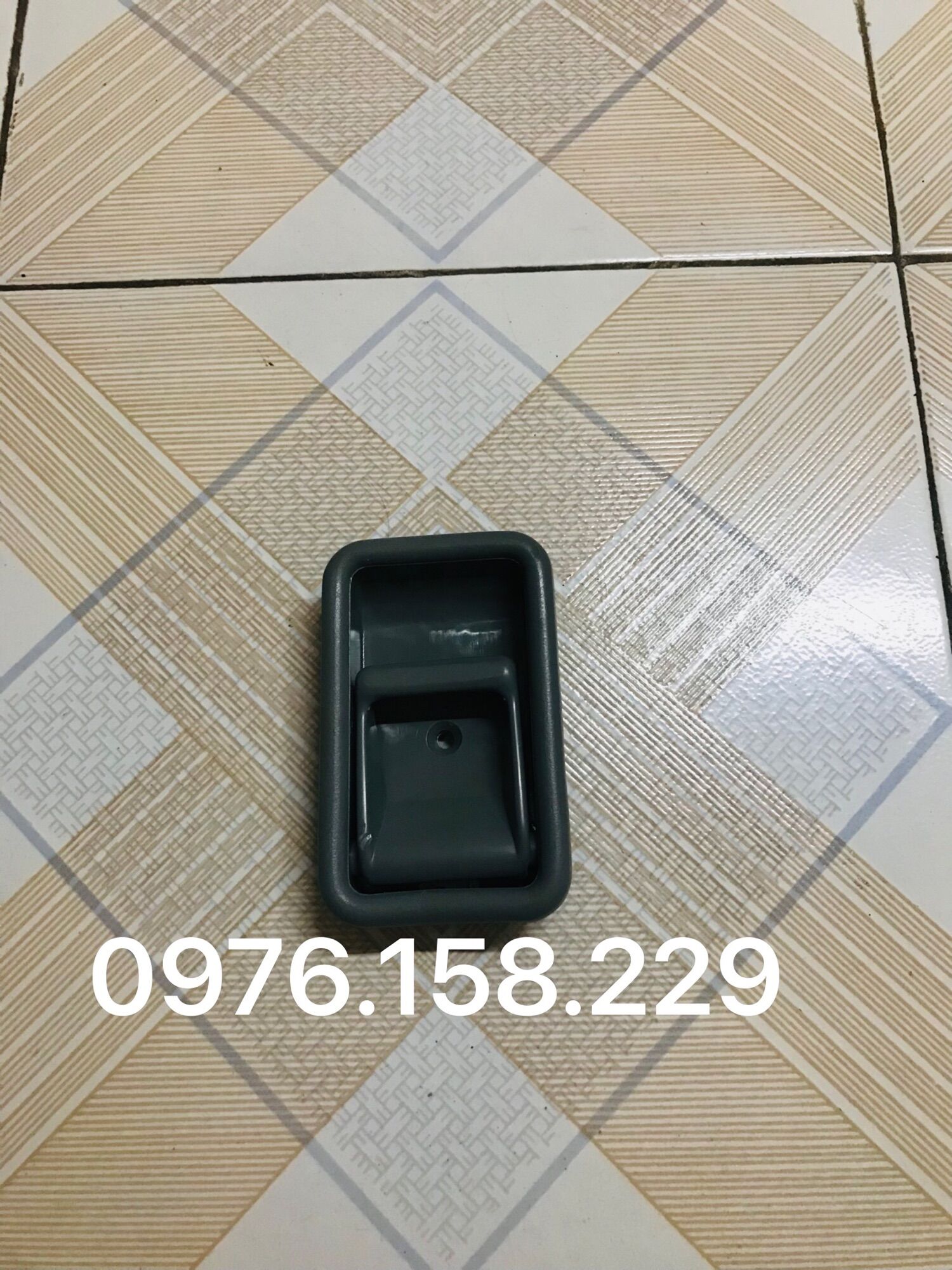 Tay mở cửa trong kia pride, cd5
