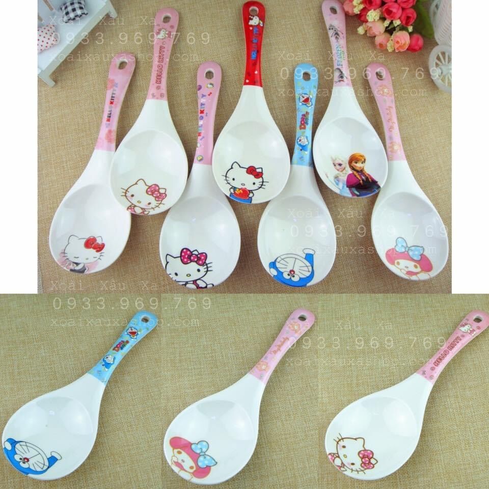 Muỗng cơm loại lớn hoạt hình hello kitty dễ thương đáng yêu