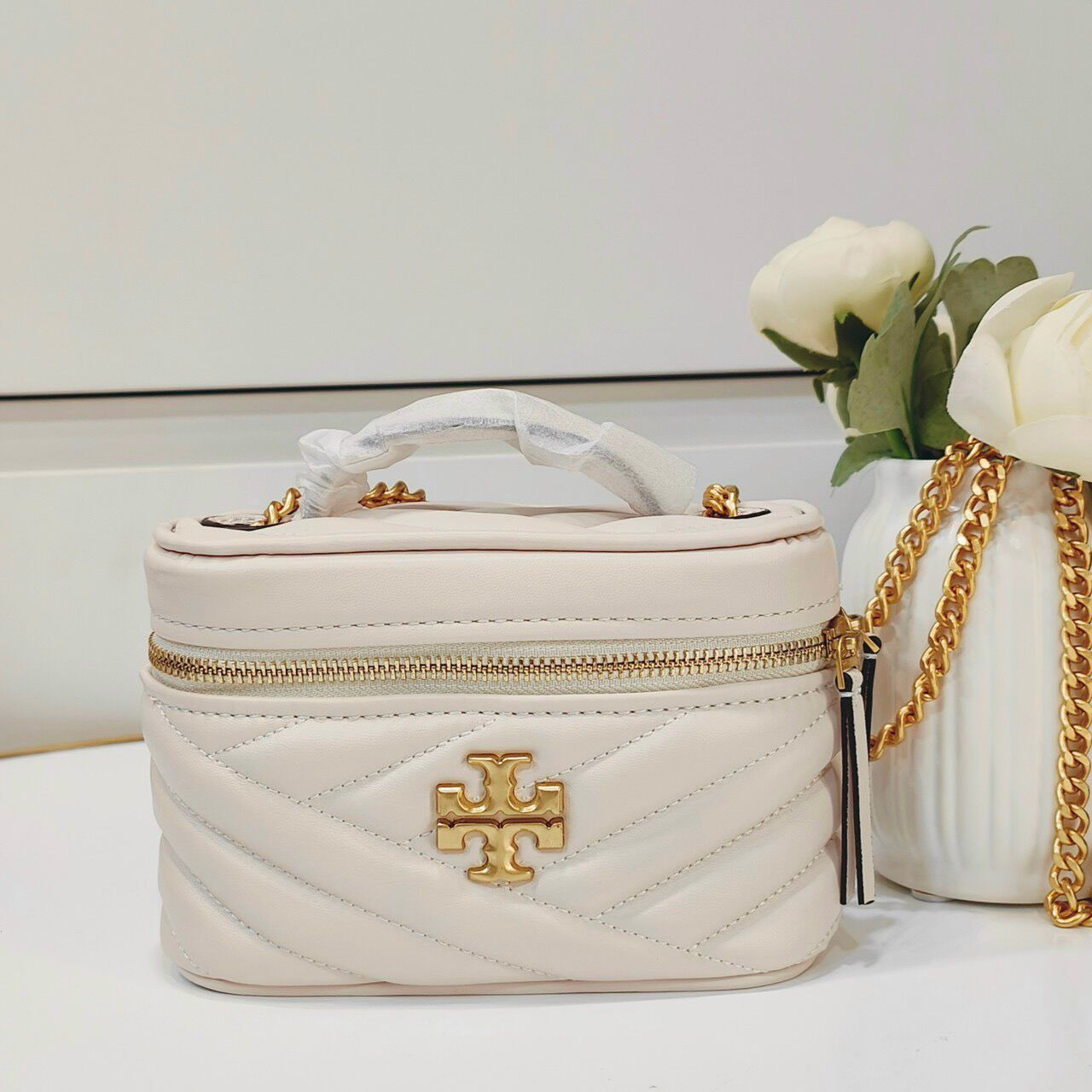 Túi Burch Kira Chevron Mini Vanity hộp mềm mịn