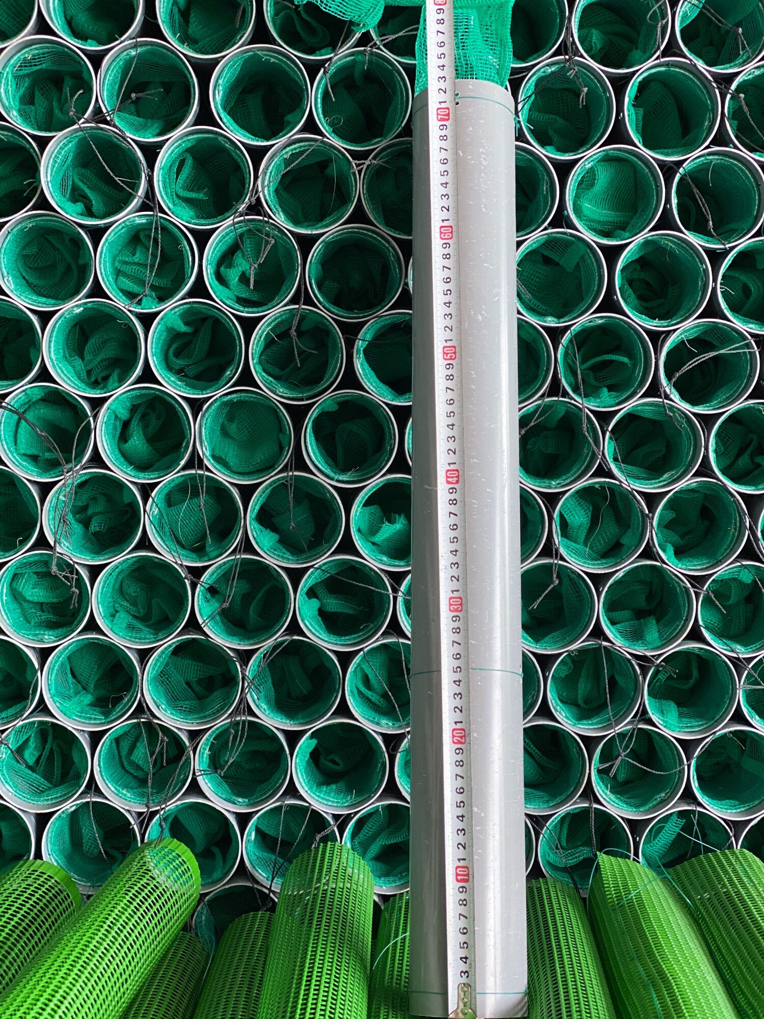 Trúm lươn ống nhựa phi 90 dài 700cm 2 hôm