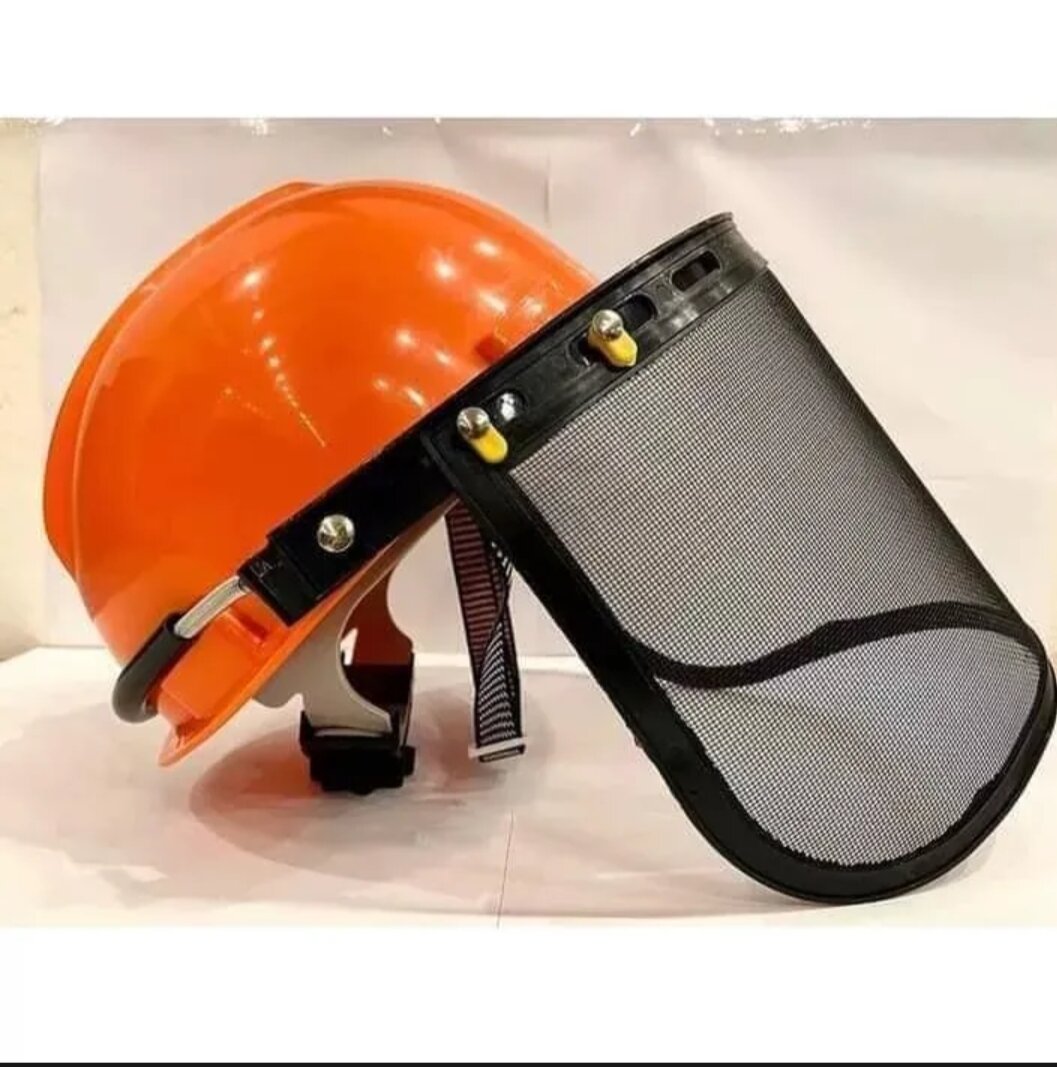 Mũ bảo hộ lao động, máy cắt cỏ